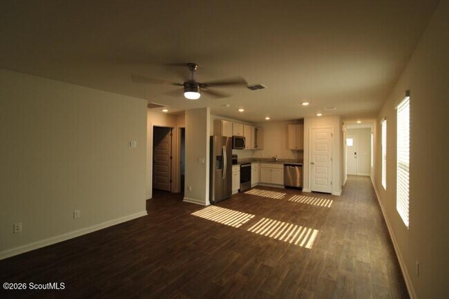 Building Photo - 507 Autumns Wood Cir W