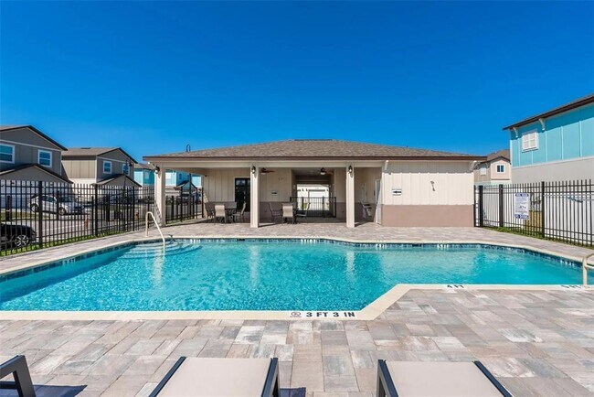 Building Photo - 2111 Sebring Pl