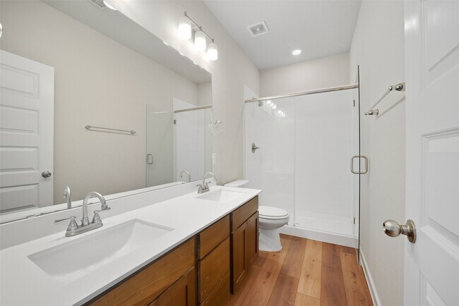 Building Photo - 25172 Pacific Wren Dr