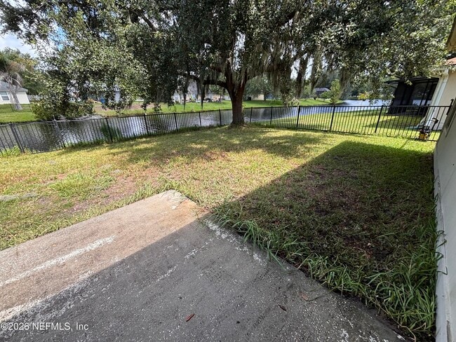 Building Photo - 14160 Fish Eagle Dr W