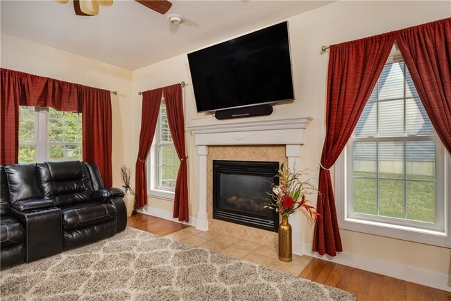 Building Photo - 126 St Andrews Dr