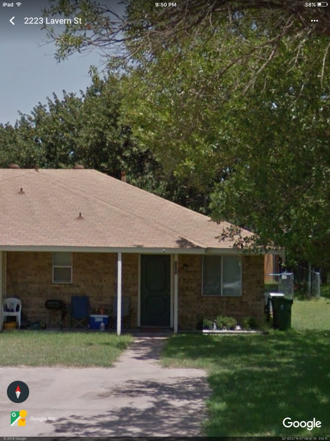 Building Photo - 2219 Lavern St