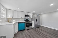 Building Photo - 635 Stanton Christiana Rd