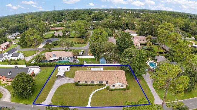 Building Photo - 1862 NE 40th Ct