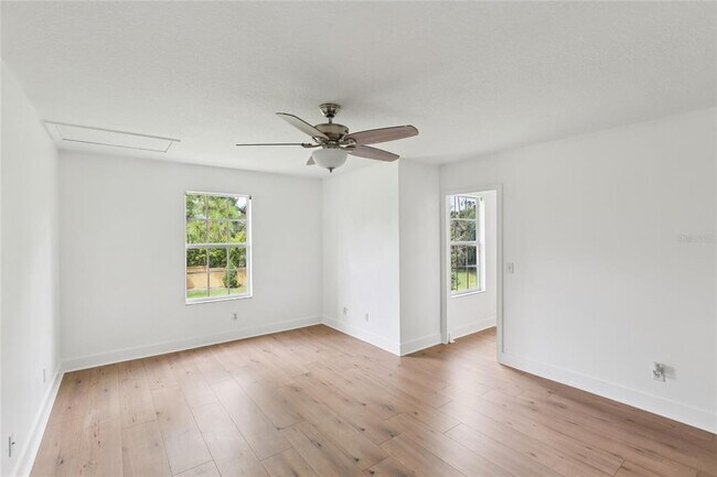 Building Photo - 9225 Stone River Pl