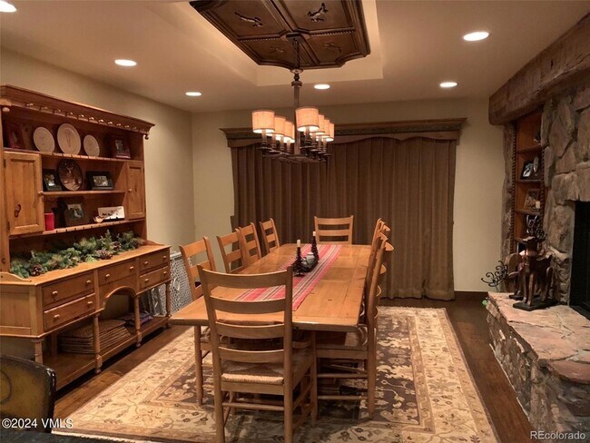 Building Photo - 5148 Gore Cir