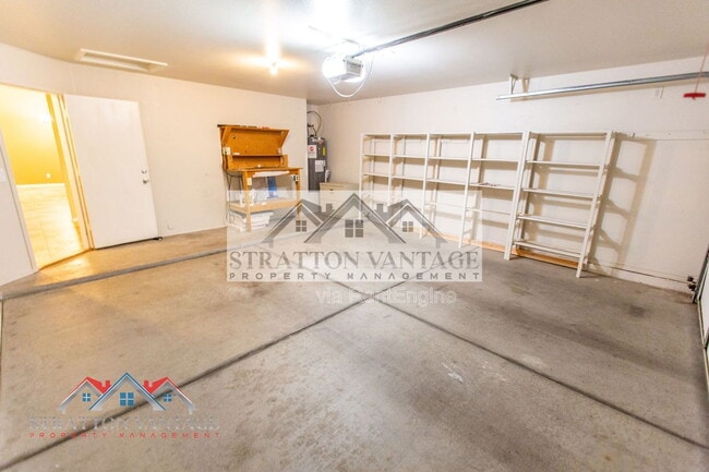 Building Photo - 4831 W Kristal Way