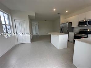 Building Photo - 27640 SW 156th Ave