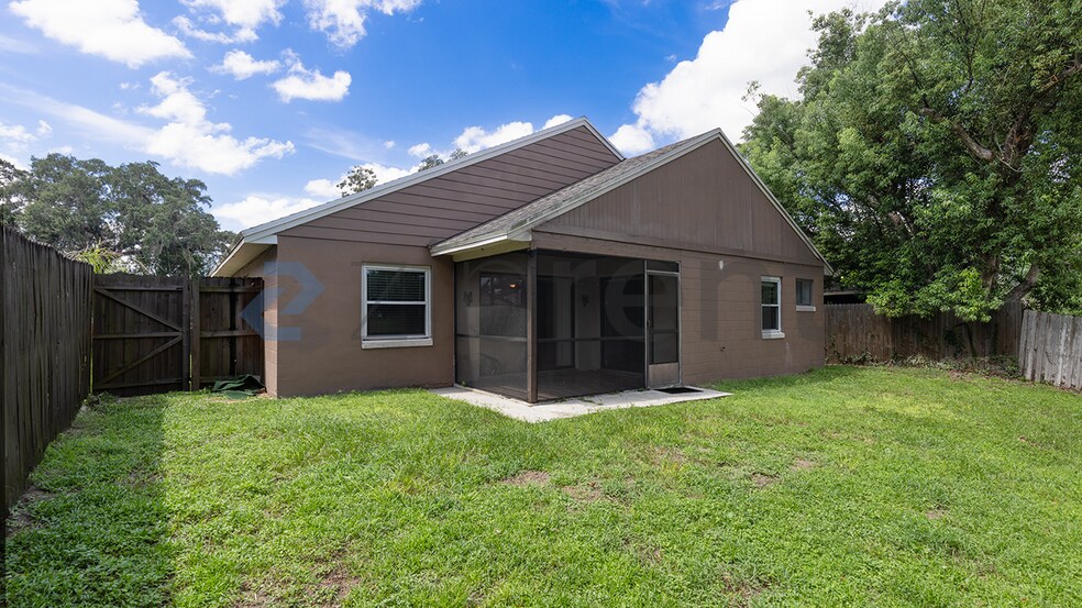Building Photo - Unit