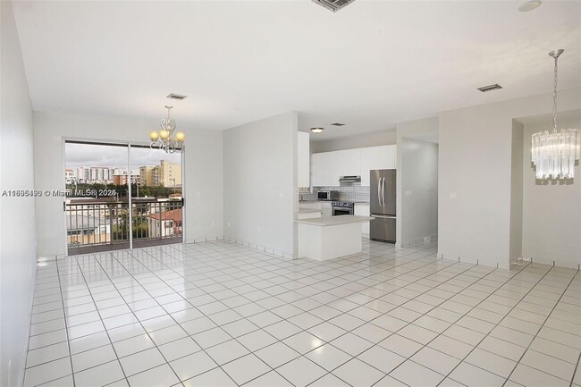 Building Photo - 49 Majorca Ave
