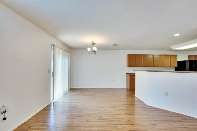 Building Photo - 6629 Doyal Dr
