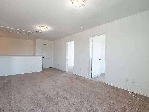 Building Photo - 9051 Navarro Vis