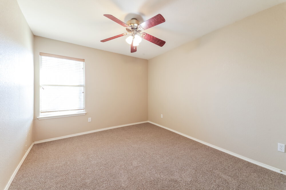 Building Photo - 3704 St Johns Dr