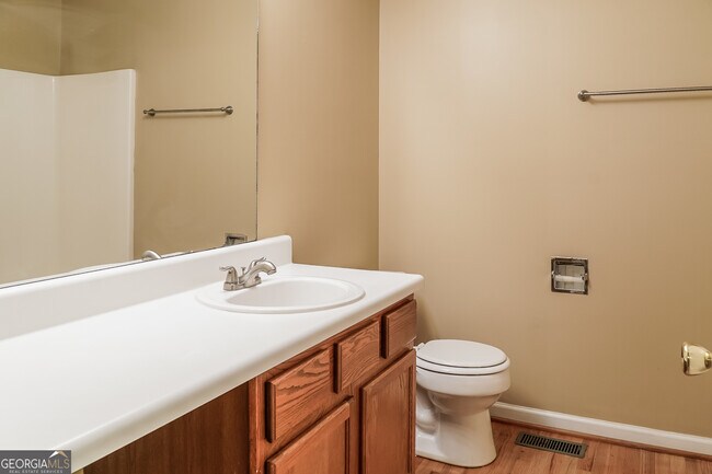 Building Photo - 50 Winterville Dr