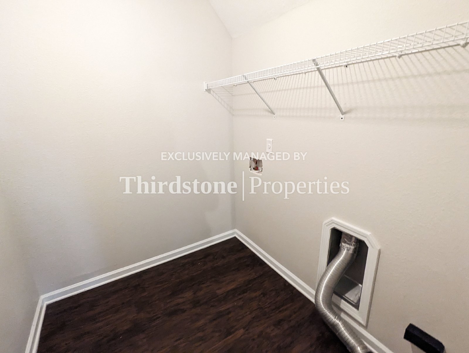 Building Photo - 463 W 59th St