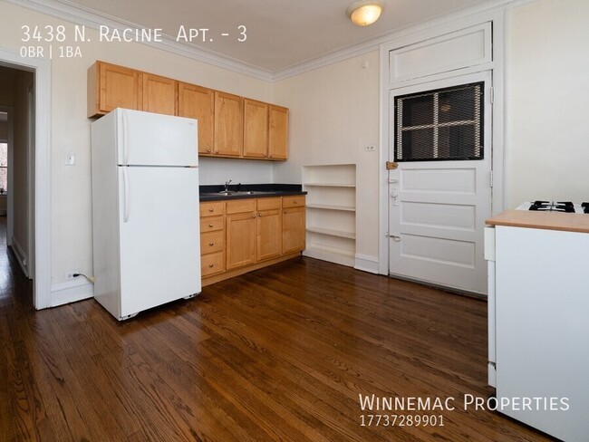 Building Photo - 3438 N Racine Ave