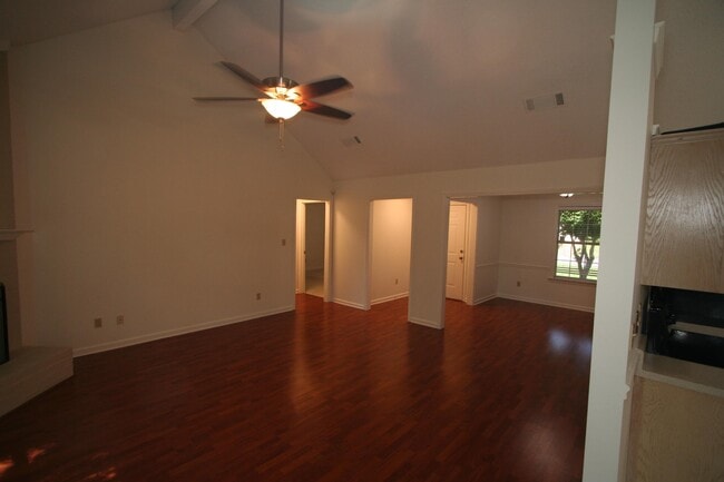 Building Photo - 1388 Milestone Dr