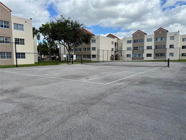 Building Photo - 6175 NW 186th St