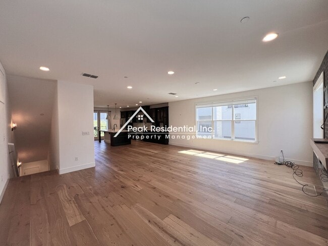 Building Photo - Elevated Luxury Living in This Updated 3BD/3.5BA Downtown Home with Private Rooftop