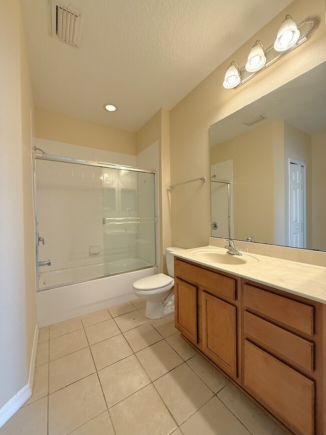 Building Photo - 8256 Maritime Flag St