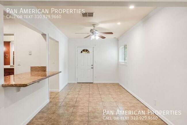 Building Photo - 1837 Mayflower Ave