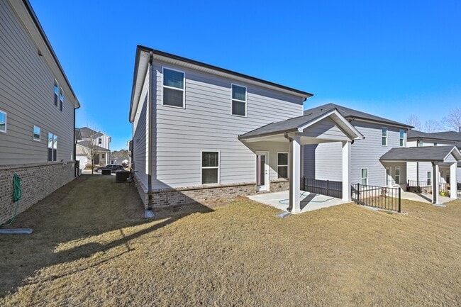 Building Photo - 2327 Whitworth St