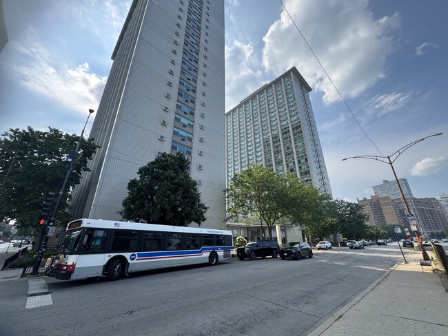 Building Photo - 3600 N Lake Shore Dr