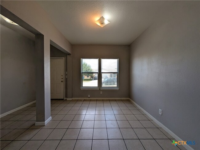 Building Photo - 3017 Lodgepole Ln