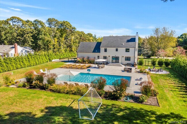 Building Photo - 805 Kayleighs Ct