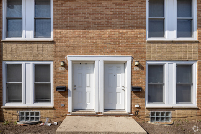 Entrance - Herbon Townhouse Apartments
