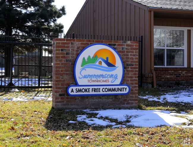 Building Photo - Summersong Townhomes