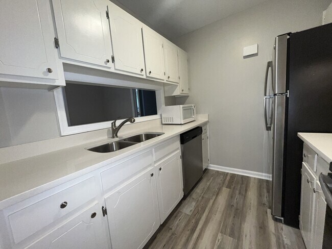 Building Photo - 3561 Mill Run