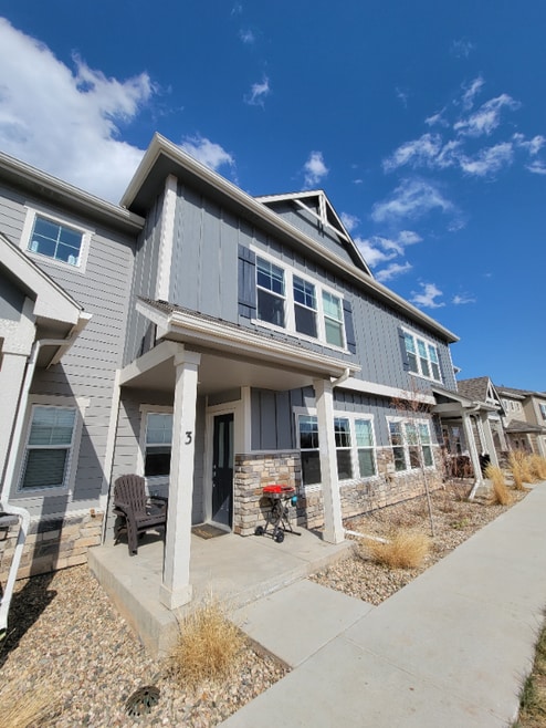 Building Photo - 3039 Upland Dr