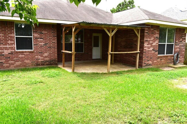 Building Photo - 18314 Manorcliff Ln