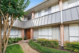 Building Photo - 6466 Bayou Glen Rd