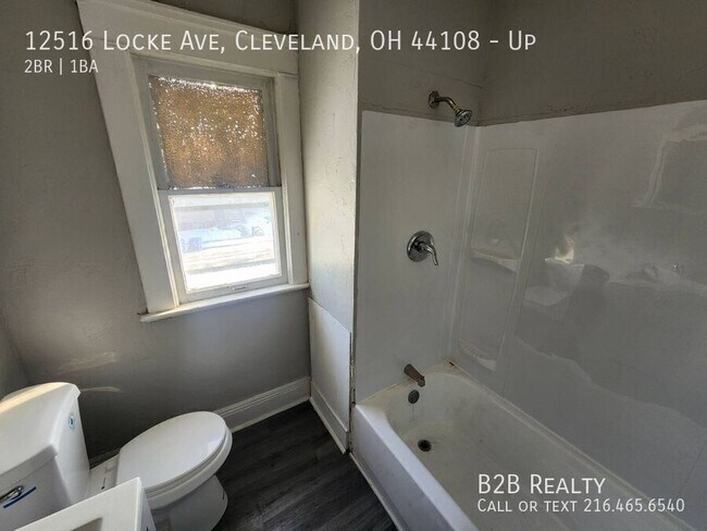 Building Photo - 12516 Locke Ave