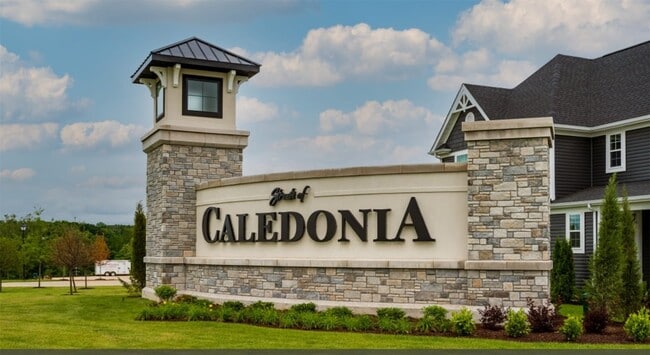 Building Photo - 367 Newbridge Wy