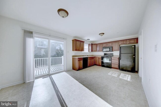 Building Photo - 40 Mustang Dr