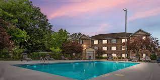 Pool - The Retreat at Pembroke