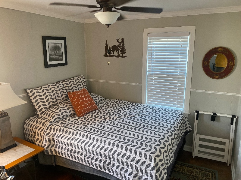 Building Photo - 1237 E Pleasant Run Pkwy S Dr