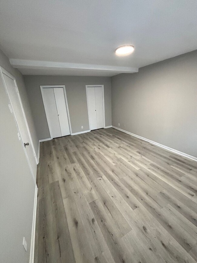 Building Photo - JUNE SPECIAL!!! Sign lease & pay deposit b...