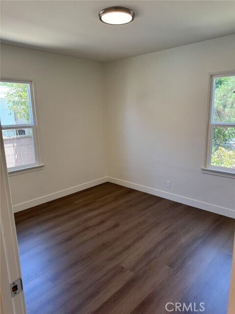 Building Photo - 610 N Cucamonga Ave
