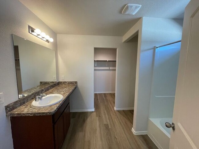 Building Photo - New Year's Promotion! Three Bedroom | Two ...