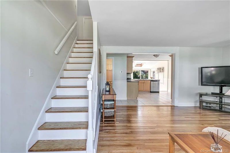 Building Photo - 111 Marcroft St