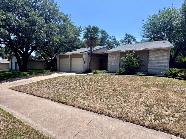 Primary Photo - 7405 West Gate Blvd