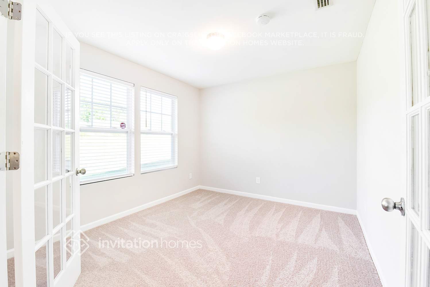 Building Photo - 746 Mountain Quail Dr