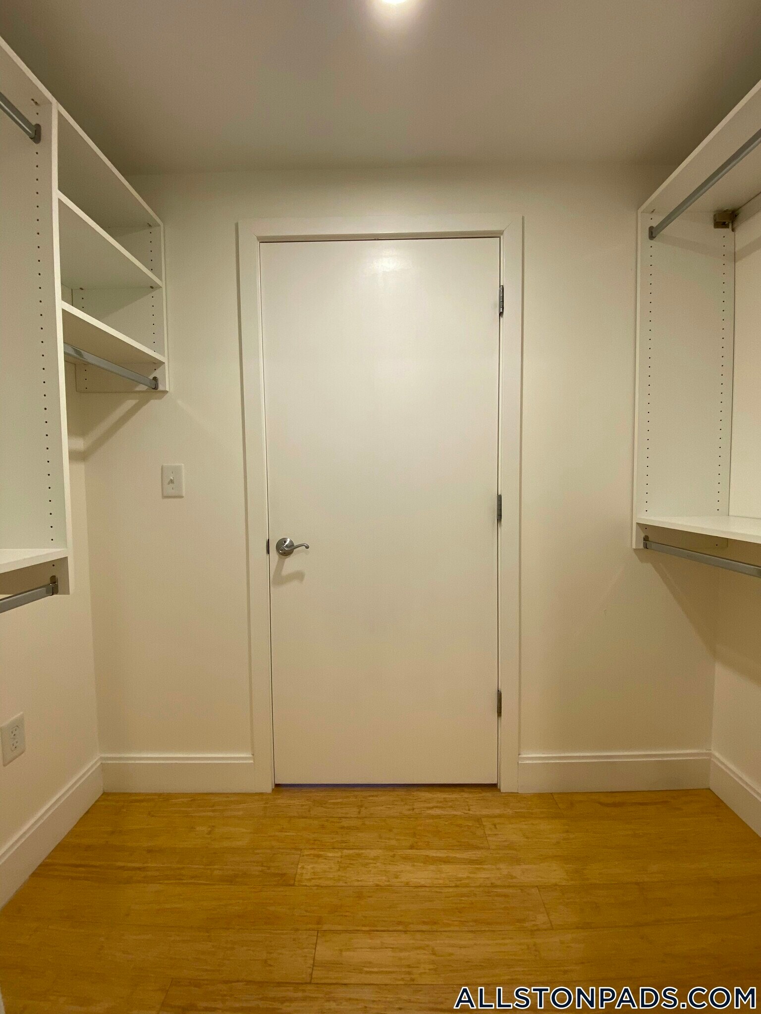 Building Photo - 40 Malvern St