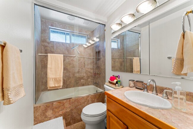 Building Photo - 27932 Calypso Ln