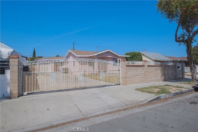 Building Photo - 4435 Triggs St