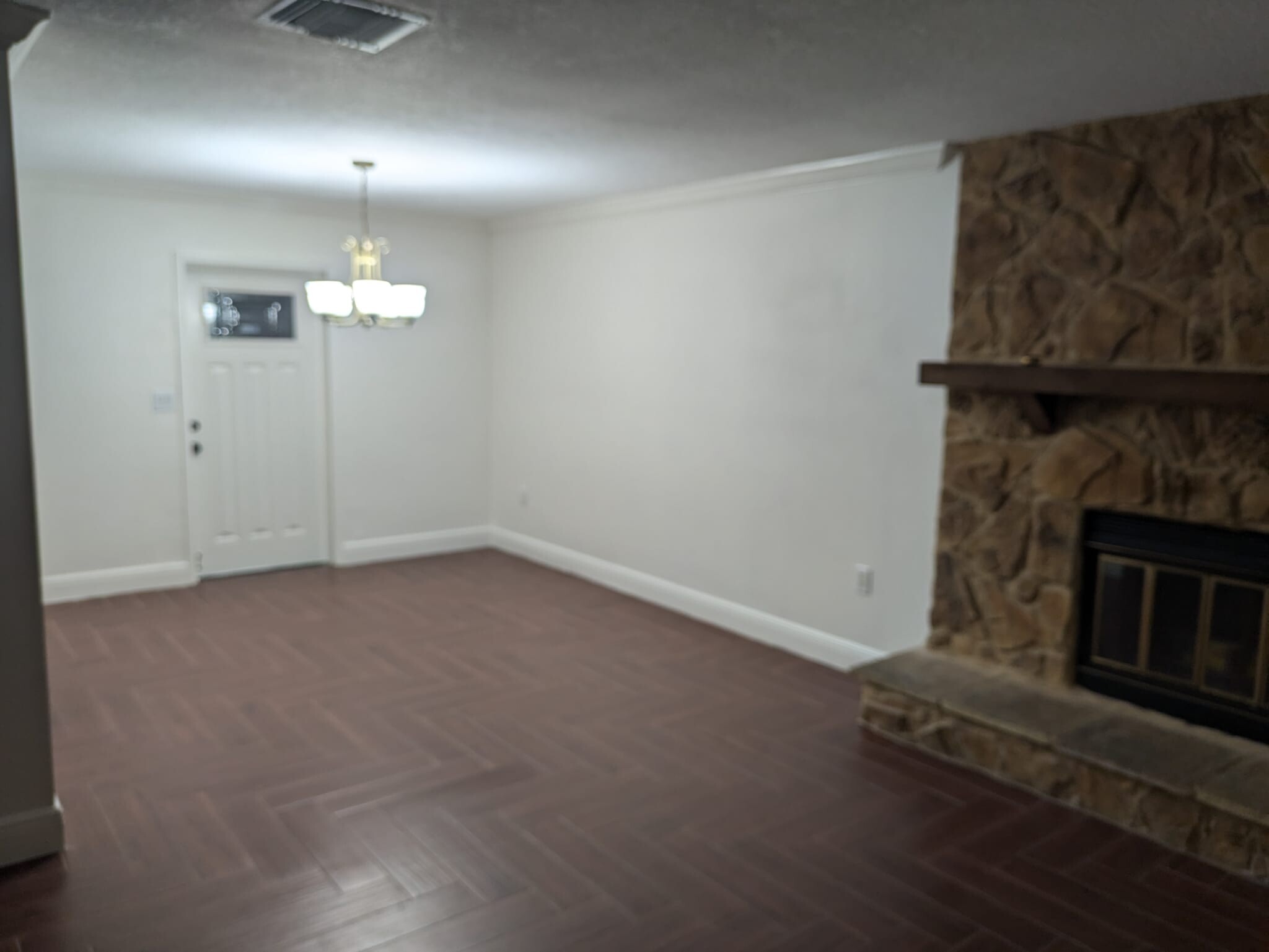 Building Photo - 8021 Sandberry Blvd